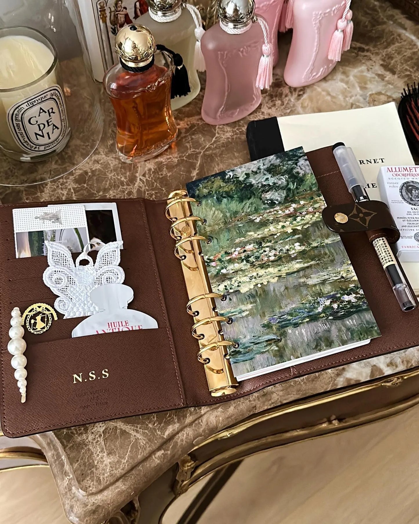 Green Water Lilies Planner Dashboard